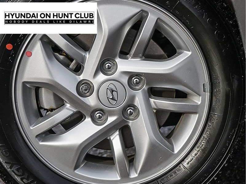2025 Hyundai Venue Preferred IVT