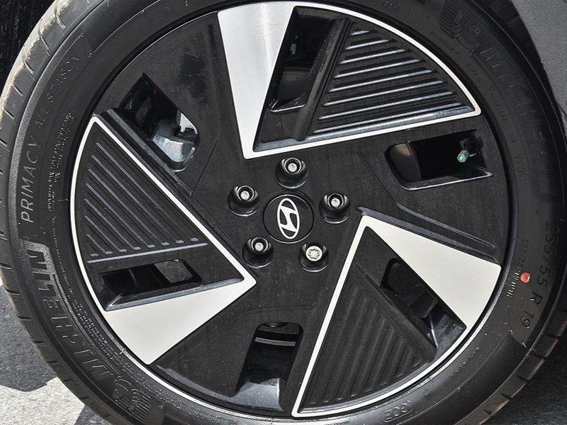 2026 Hyundai IONIQ 5 Preferred AWD Long Range