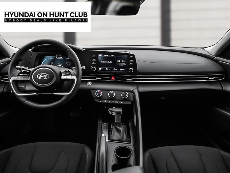 2026 Hyundai Elantra Preferred IVT