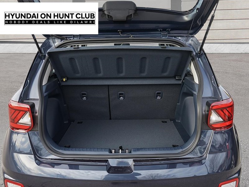 2026 Hyundai Venue Preferred IVT w/Two-Tone