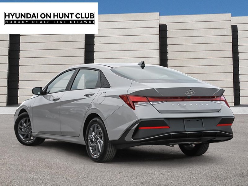 2026 Hyundai Elantra Preferred IVT w/Tech Pkg