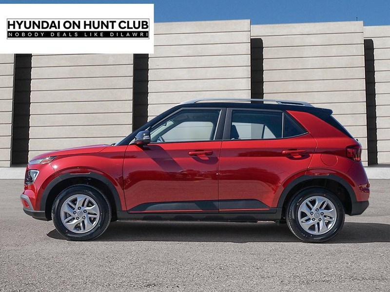 2026 Hyundai Venue Preferred IVT w/Two-Tone