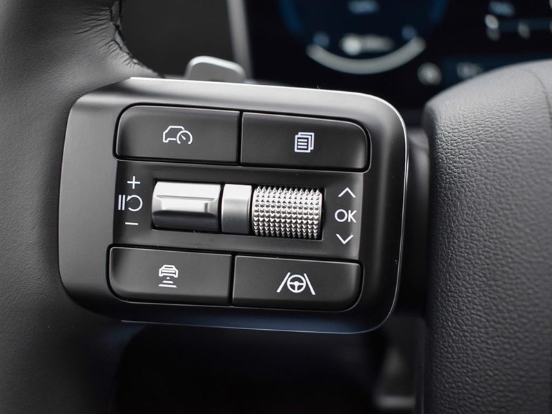 2025 Hyundai Santa Fe Luxury AWD