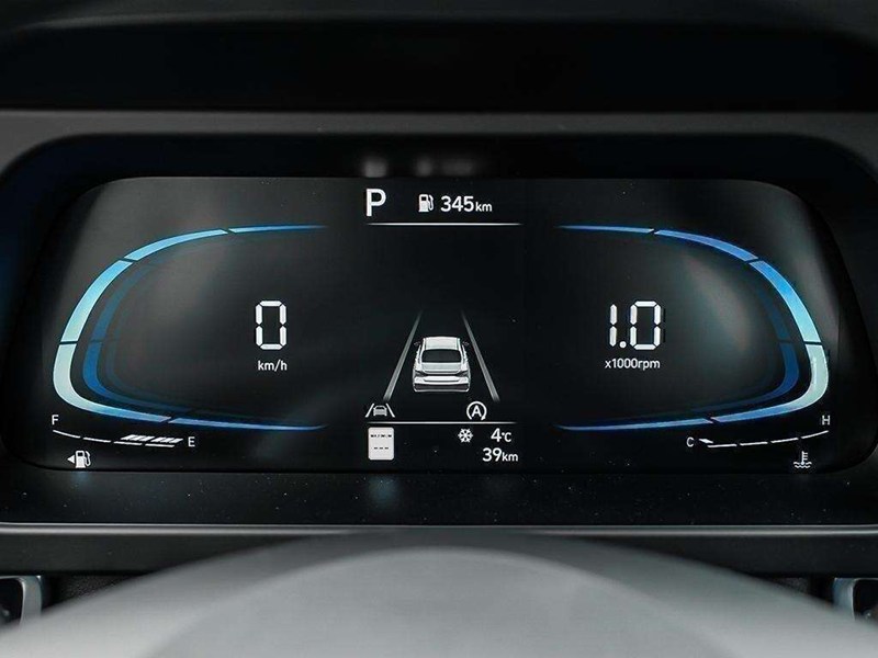 2026 Hyundai Elantra Essential IVT