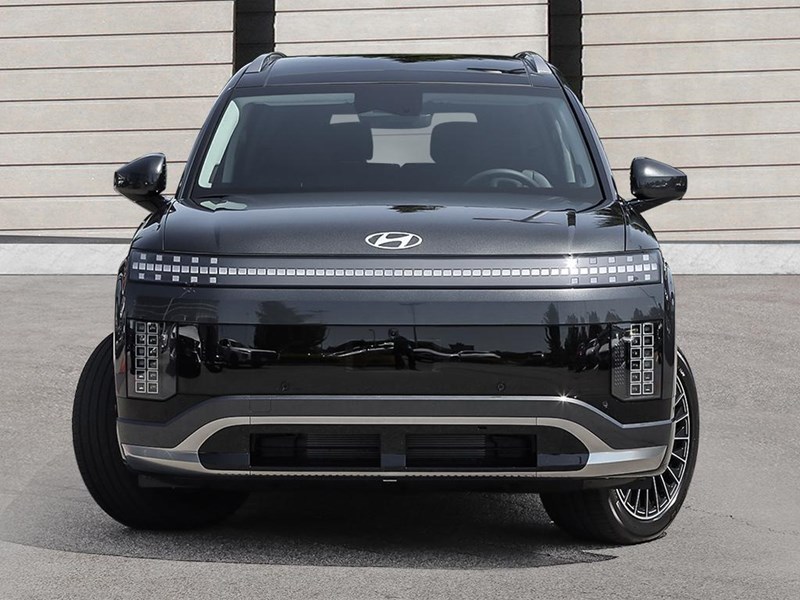 2026 Hyundai IONIQ 9 Preferred + AWD w/Ultimate Calligraphy Pkg