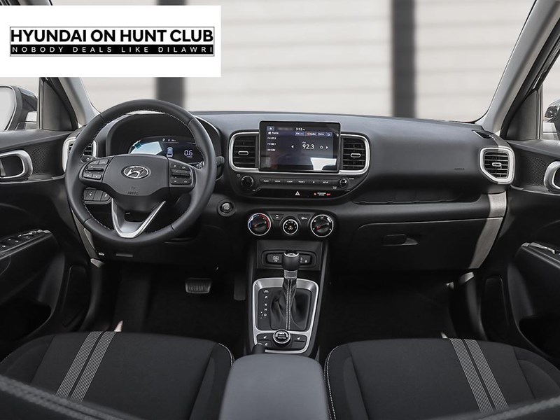 2026 Hyundai Venue Preferred IVT w/Two-Tone