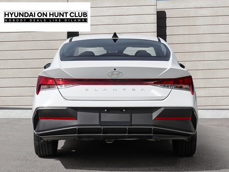 2026 Hyundai Elantra Preferred IVT w/Tech Pkg