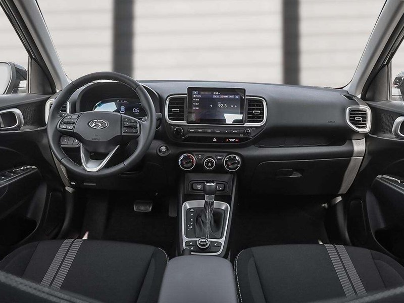 2026 Hyundai Venue Preferred IVT w/Two-Tone