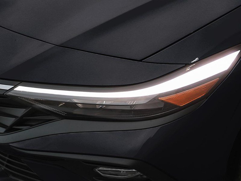 2026 Hyundai Elantra Essential IVT