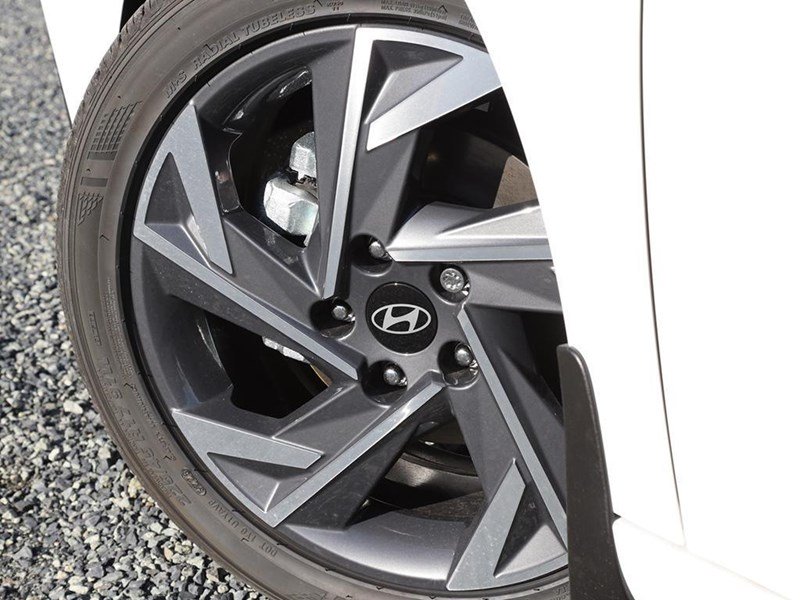 2026 Hyundai Elantra Preferred IVT w/Tech Pkg