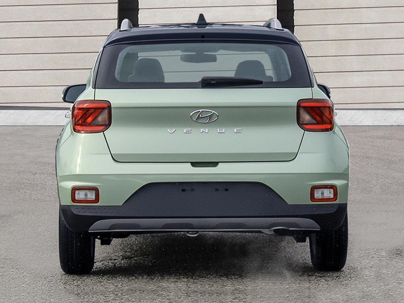 2026 Hyundai Venue Preferred IVT w/Two-Tone