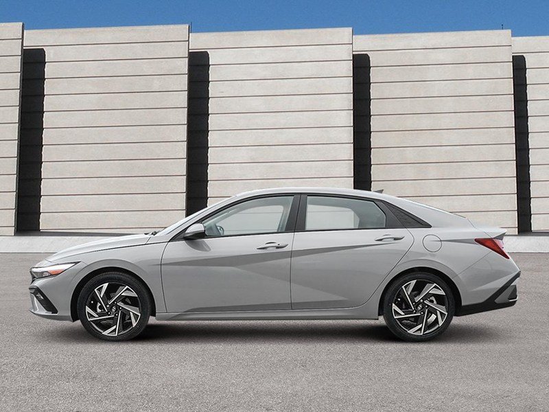 2026 Hyundai Elantra Preferred IVT w/Tech Pkg MANAGER'S DEMO