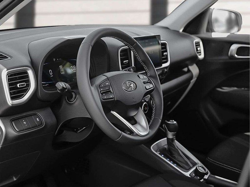 2026 Hyundai Venue Preferred IVT w/Two-Tone