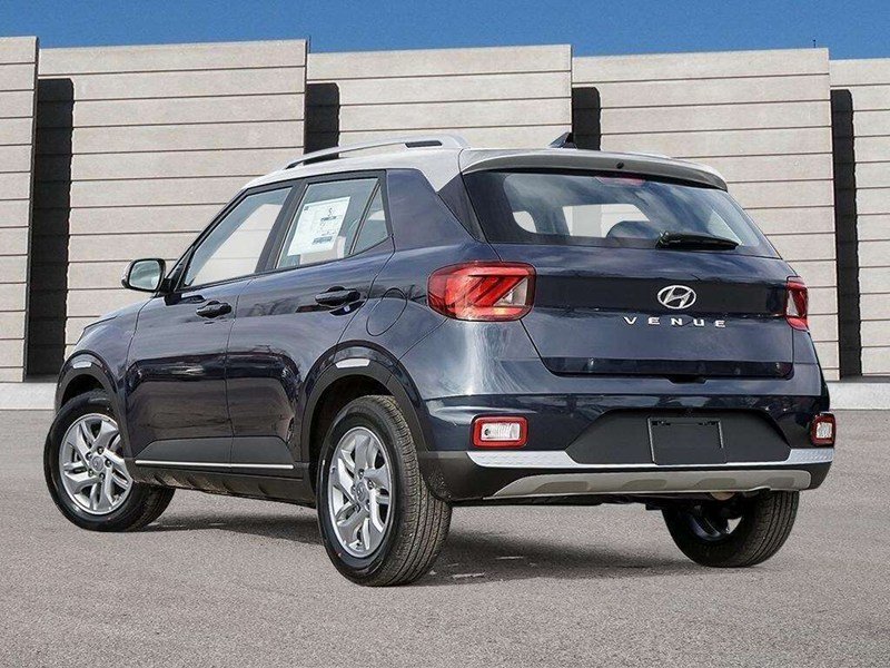 2026 Hyundai Venue Preferred IVT w/Two-Tone