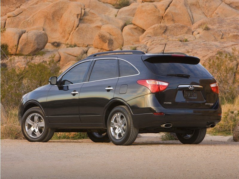 2010 Hyundai Veracruz GL OEM Shot 2