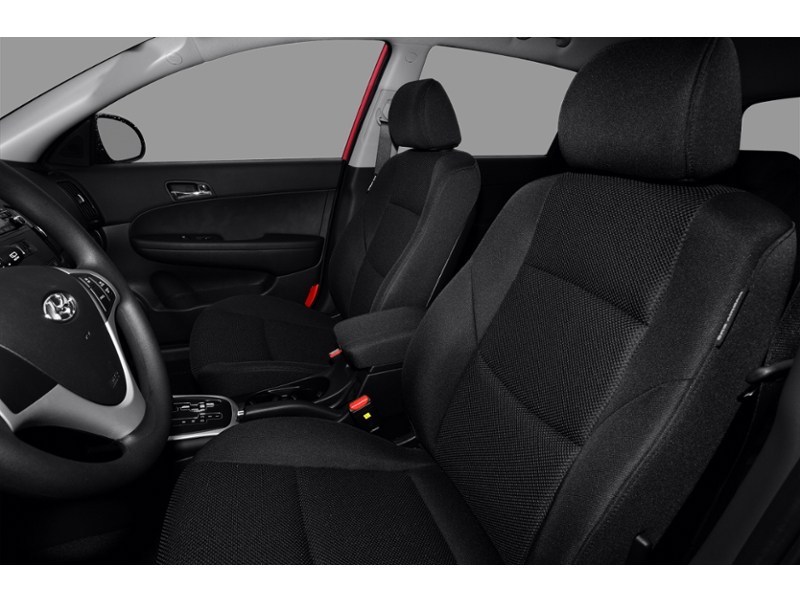2010 Hyundai Elantra Touring 4dr Wgn Auto GL Interior Shot 5