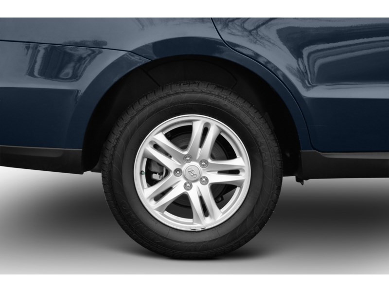 2010 Hyundai Santa Fe AWD 4dr V6 Auto GL Exterior Shot 5
