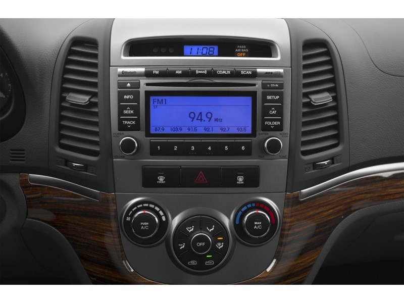 2010 Hyundai Santa Fe AWD 4dr V6 Auto GL Interior Shot 2