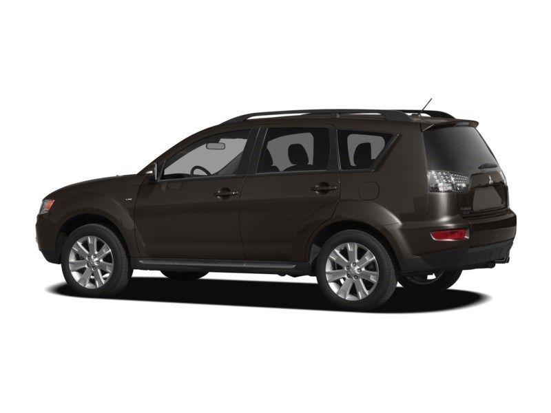 2010 Mitsubishi Outlander 4WD 4dr GT Exterior Shot 10