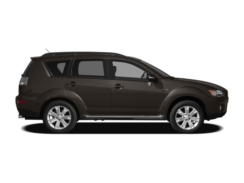 2010 Mitsubishi Outlander 4WD 4dr GT Exterior Shot 16