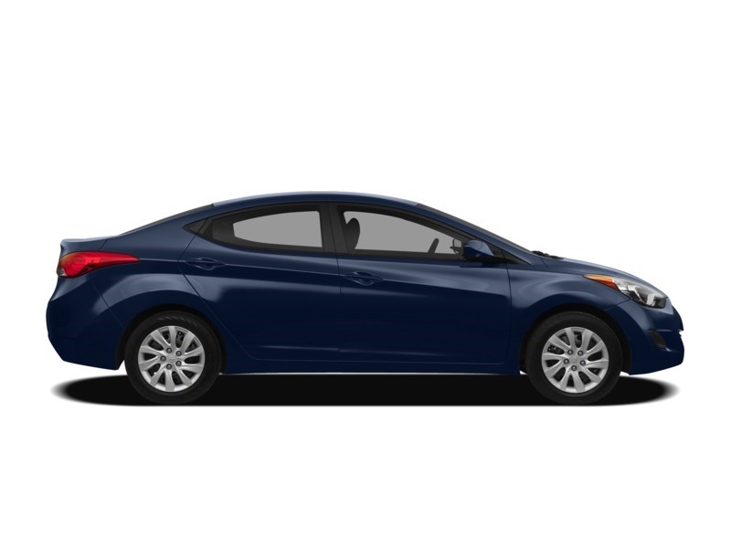 2011 Hyundai Elantra 4dr Sdn Auto GL Exterior Shot 11