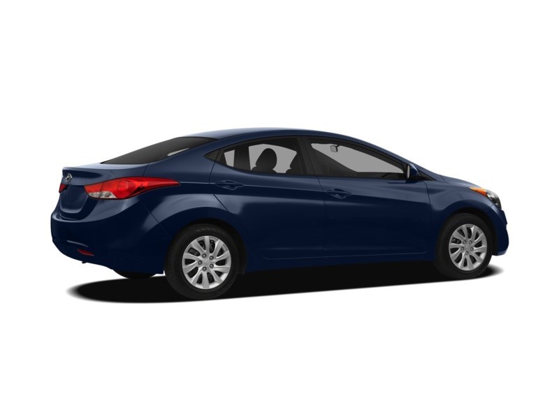 2011 Hyundai Elantra 4dr Sdn Auto GL Exterior Shot 15