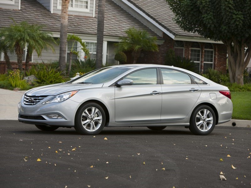 2012 Hyundai Sonata GL (M6) OEM Shot 1