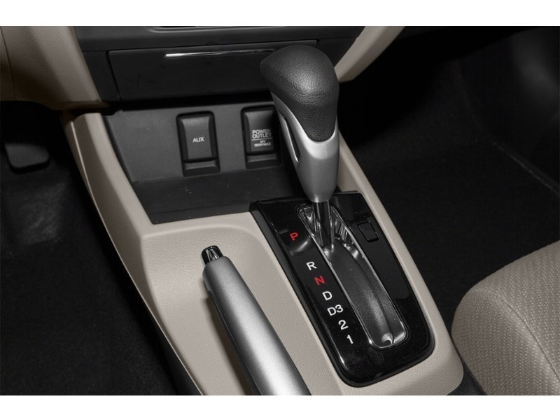 2013 Honda Civic 4dr Auto EX Exterior Shot 9