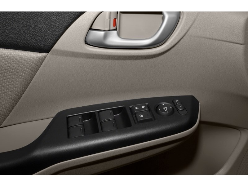 2013 Honda Civic 4dr Auto EX Exterior Shot 12