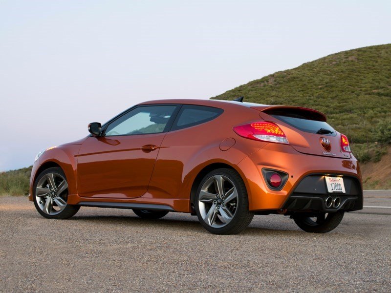 2013 Hyundai Veloster Base (M6) OEM Shot 2