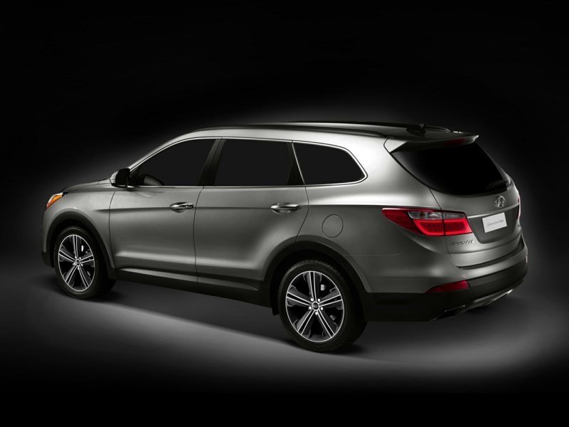 2016 Hyundai Santa Fe XL Base (A6) OEM Shot 2