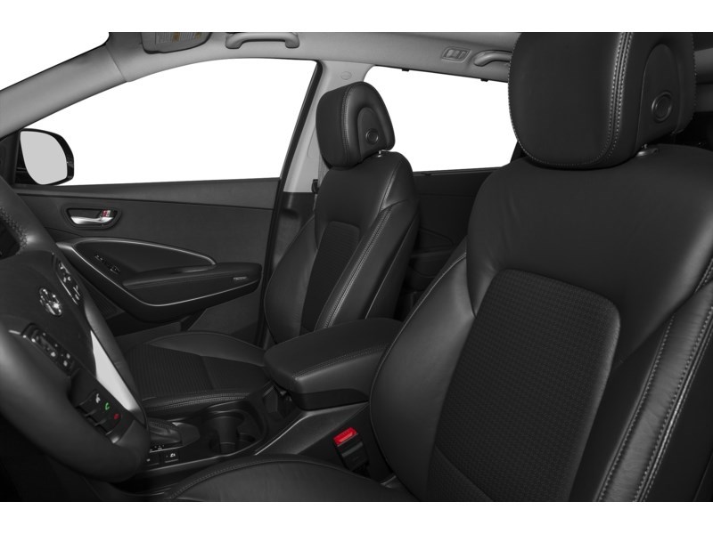 2015 Hyundai Santa Fe XL AWD 4dr 3.3L Auto Luxury '' AS IS ''w/6-Passenger Interior Shot 5