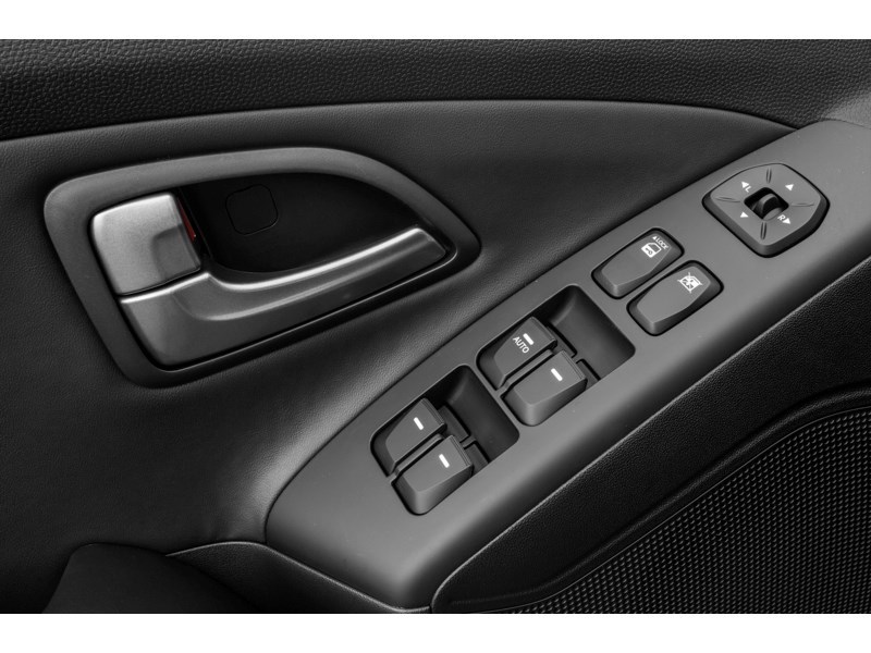 2014 Hyundai Tucson AWD 4dr Auto GL Exterior Shot 11