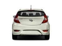 2017 Hyundai Accent 5dr HB Auto SE Exterior Shot 8