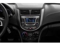 2017 Hyundai Accent 5dr HB Auto SE Interior Shot 2