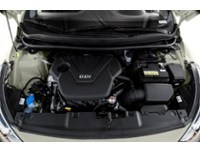 2017 Hyundai Accent 5dr HB Auto SE Exterior Shot 3
