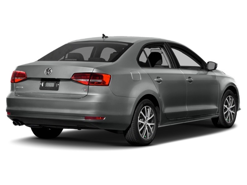 2017 Volkswagen Jetta 4dr 1.4 TSI Man Wolfsburg Edition Exterior Shot 2