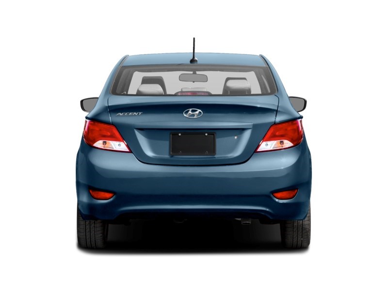 2017 Hyundai Accent 4dr Sdn Auto SE Exterior Shot 8