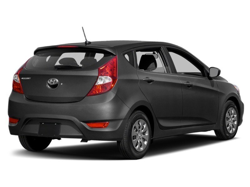 2015 Hyundai Accent 5dr HB Man GL Exterior Shot 2