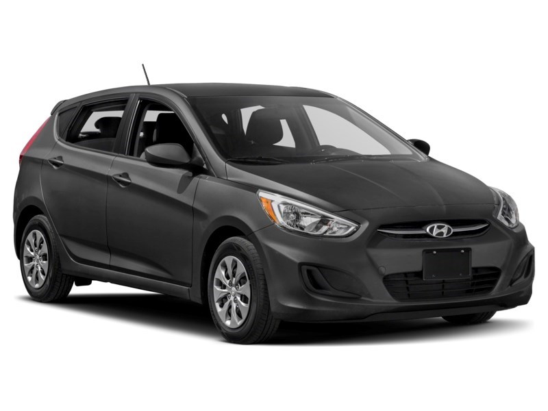 2016 Hyundai Accent 5dr HB Auto GL Exterior Shot 9