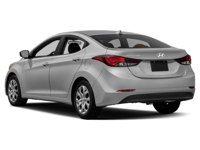 2015 Hyundai Elantra 4dr Sdn Man L Exterior Shot 10