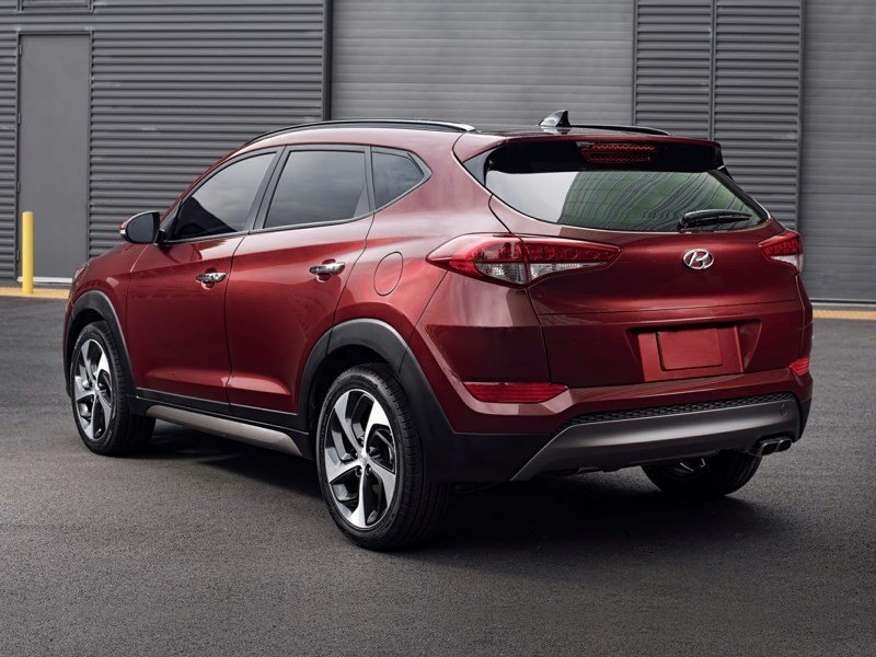 2016 Hyundai Tucson Premium 2.0 (A6) OEM Shot 3