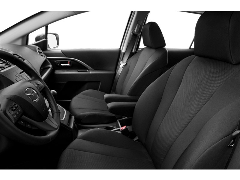 2016 Mazda Mazda5 4dr Wgn Auto GS Interior Shot 4