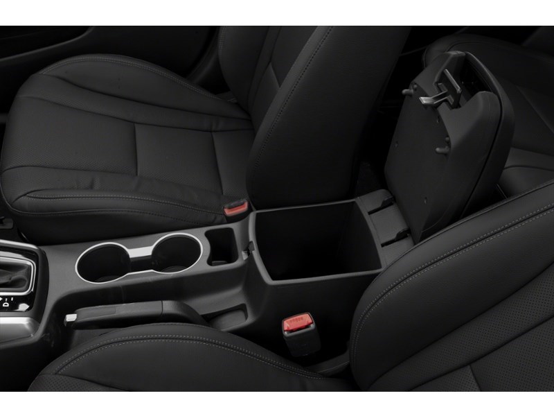 2017 Hyundai Elantra GT 5dr HB Auto Limited Interior Shot 7