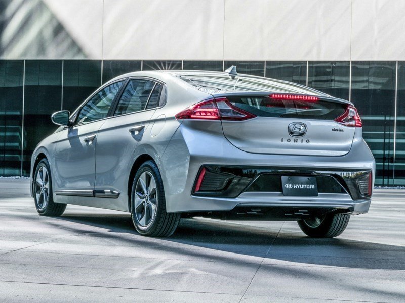 2018 Hyundai Ioniq EV SE OEM Shot 1