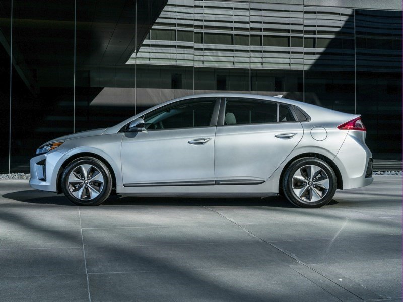 2018 Hyundai Ioniq EV SE OEM Shot 2
