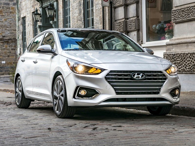 2020 Hyundai Accent Preferred OEM Shot 3