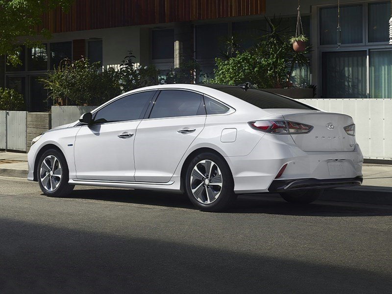 2019 Hyundai Sonata Plug-In Hybrid Ultimate OEM Shot 2