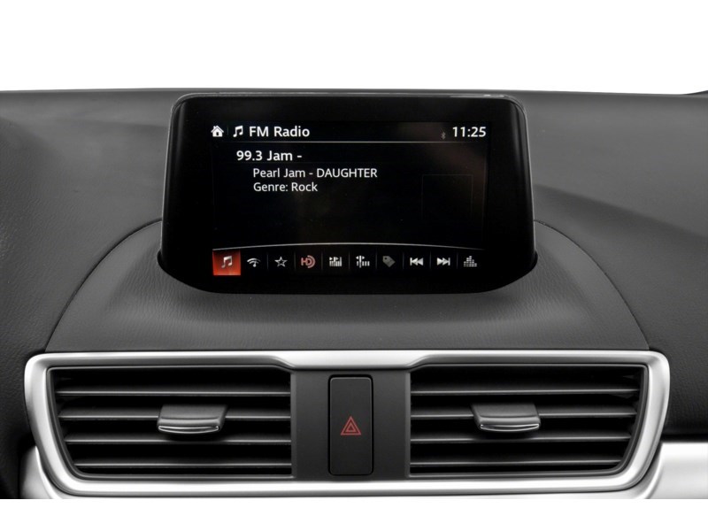 2018 Mazda Mazda3 Sport GS Auto Interior Shot 2