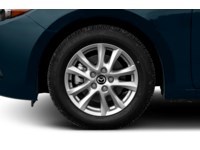 2018 Mazda Mazda3 Sport GS Auto Exterior Shot 5